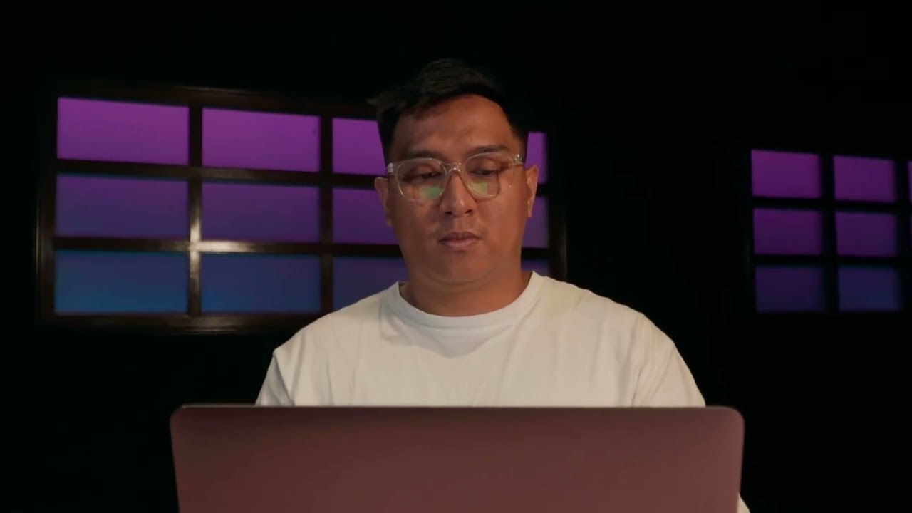 Novo Studio : Startup Roombox Web Application Coverage ( Higher Education Students  All in One App)