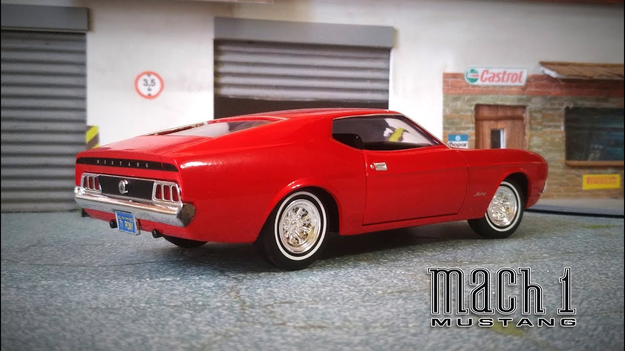 Обзор масштабной модели Ford Mustang Mach-1 1971