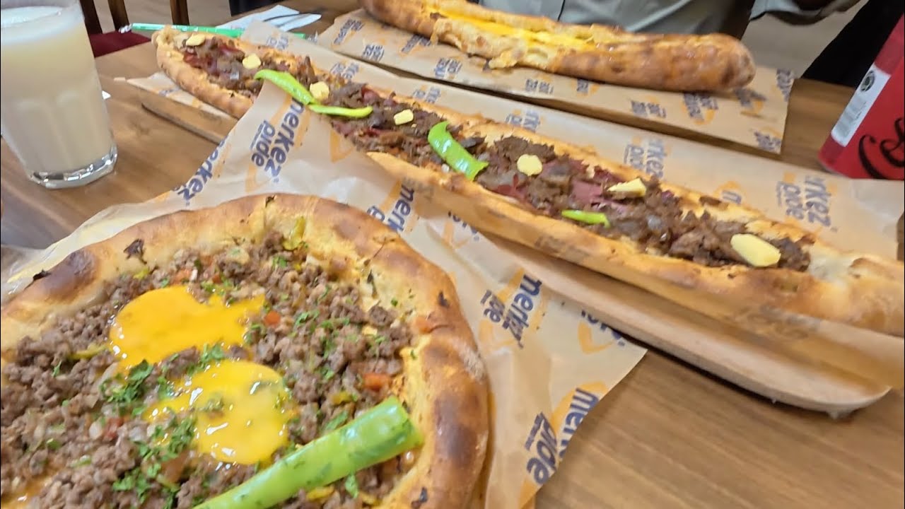 🔥 Trabzon’da Efsane Pide Ziyafeti! Pekünlü Pide’de 3 Çeşit Denedik 😋🍕 (Kavurmalı–Peynirli–Kıymalı)