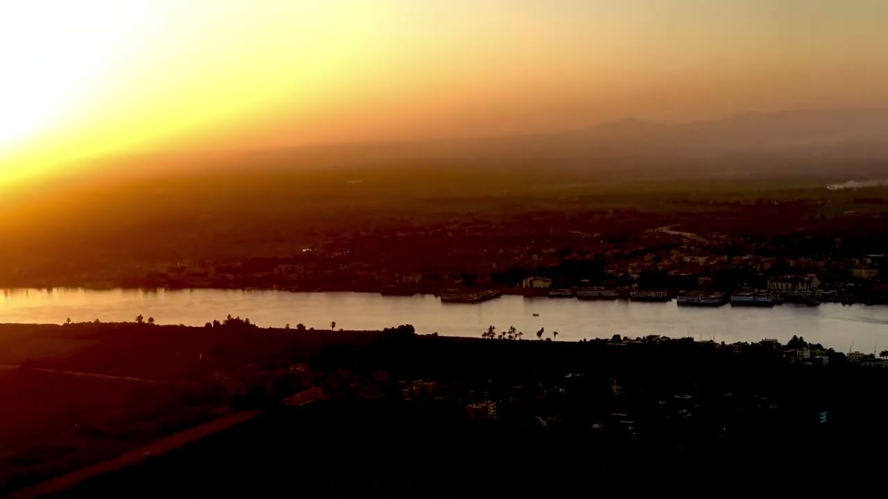 Sunrise hot air balloon ride Luxor, Egypt