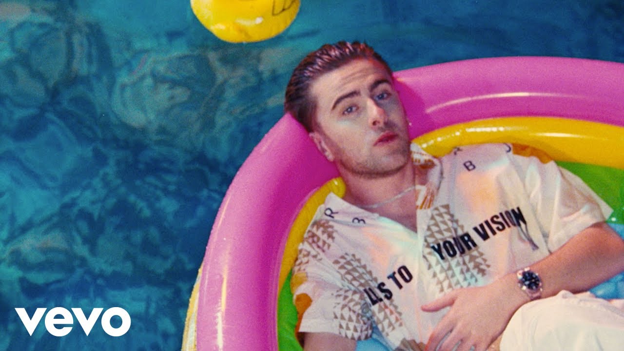 hard life - dead celebrities (official video)