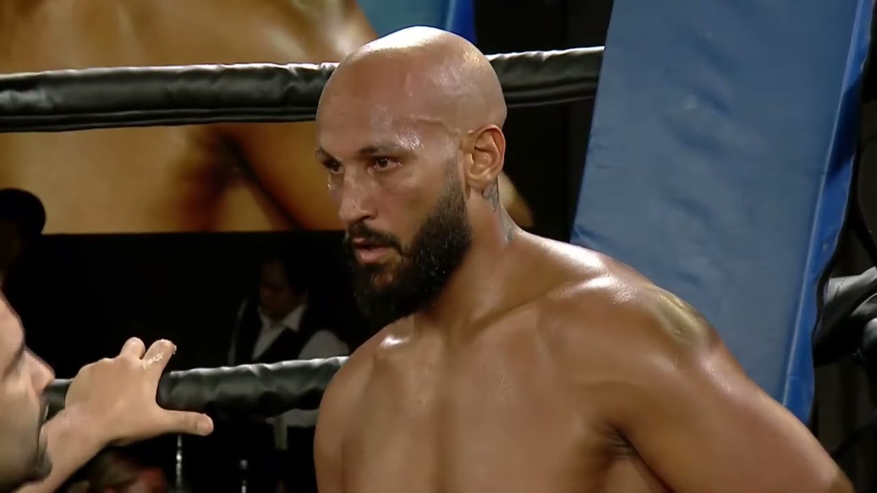 Anees Taj vs Wagdy Attia | WBC Middle East Championship | Grassroots Boxing Middle East / IFLTV