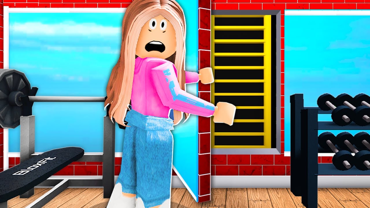Gym Hid A Secret Behind The Mirrors.. I Exposed It! (Roblox Bloxburg)