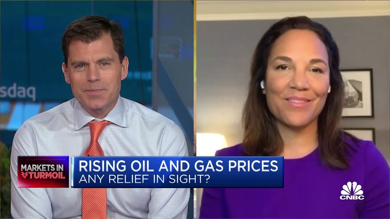 Russia again cuts natural gas flows to Europe