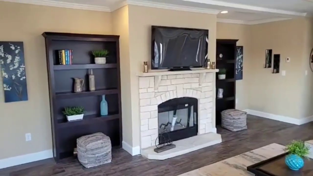Eye Candy with 3 bedrooms and a Porch - The HAVEN