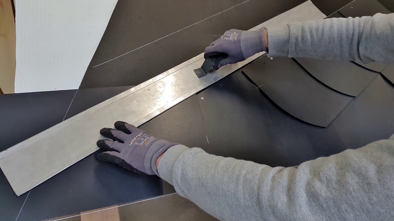 Deutsche  Deckung  Endfußplatte