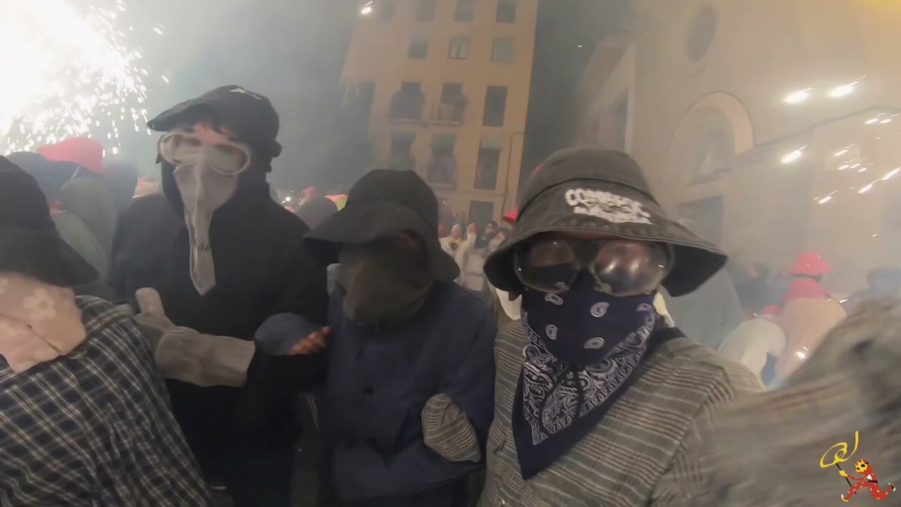 Correfoc de Manresa - Correfocaires.[HD1080.GoPro]