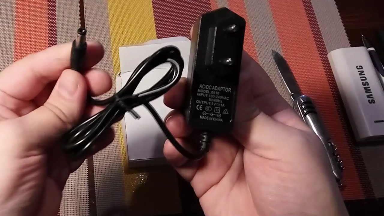 [Apžvalga] Maitinimo &scaron;altinis Arduino projektui 9V 1A. I&scaron;pakavimas