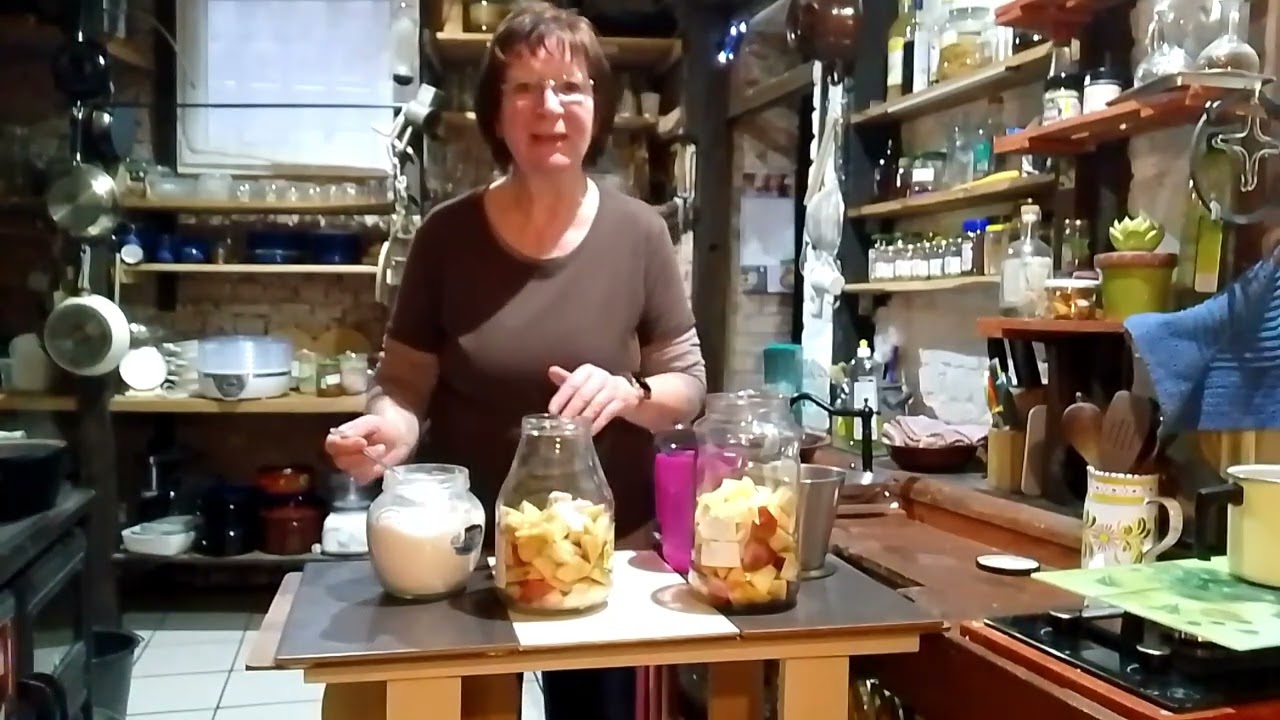 Selbstgemachter, Naturtrüber Apfelessig