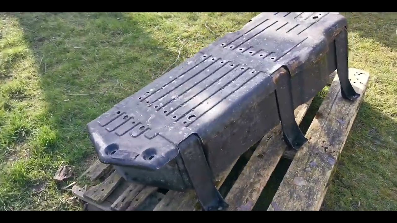 Jeep Commander Tank Reparatur