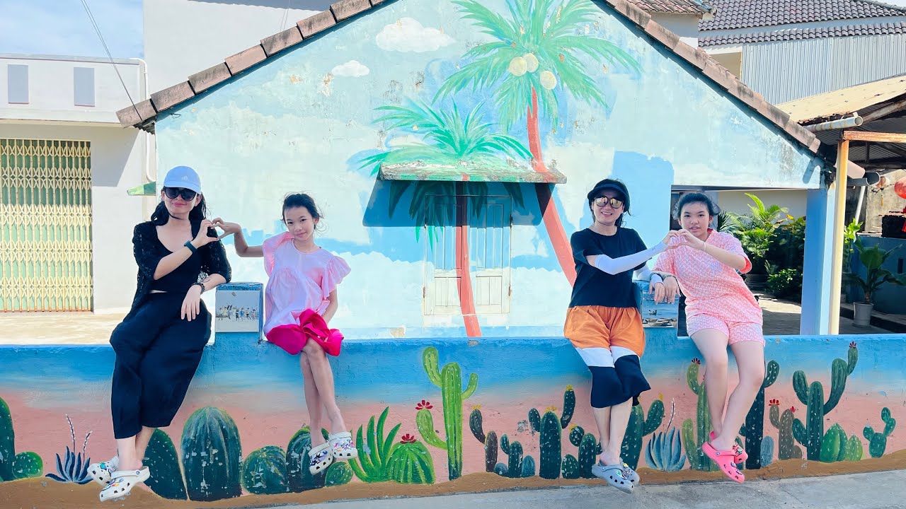 Hành Trình Miền Trung ngày 3: Quy Nhơn Đà Nẵng - làng bích hoạ Tam Thanh - Cầu Rồng Pháo Hoa Quốc Tế