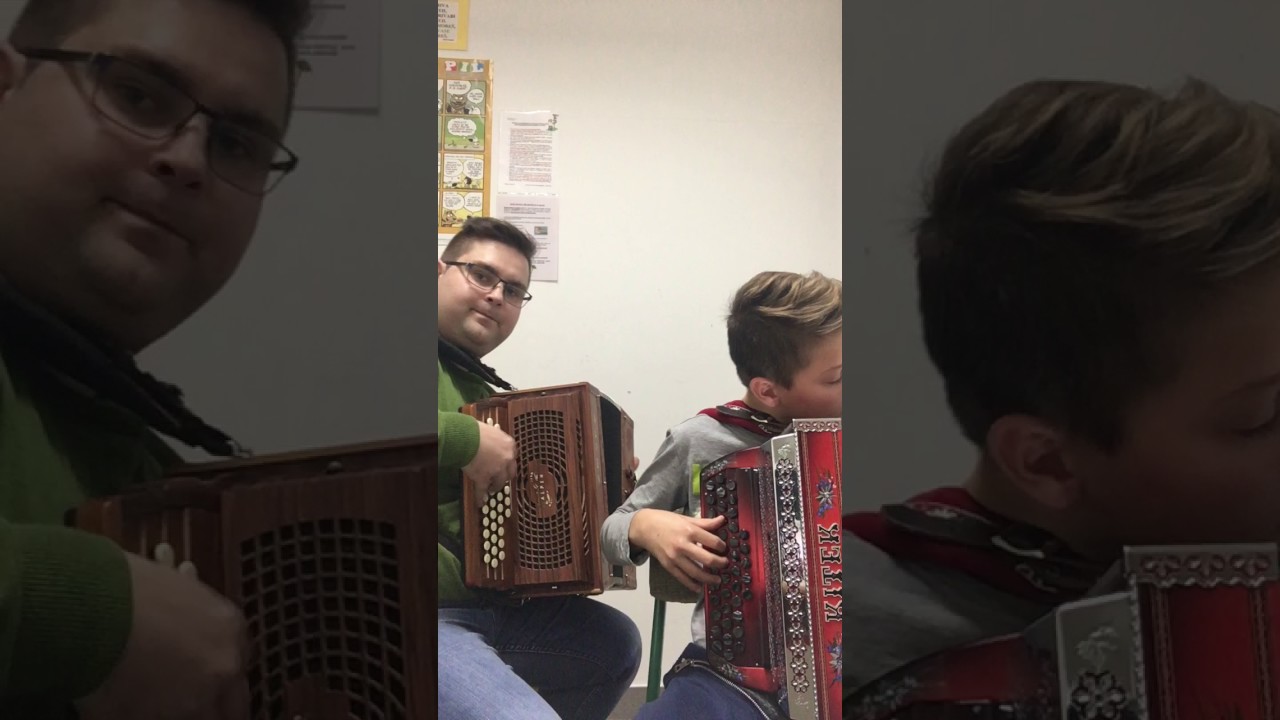 GLASBENI CENTER RO&Scaron;ER - Učenec Blaž Jamnikar Pukl