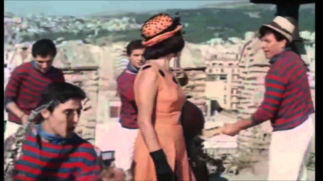 ΜΙΜΗΣ ΠΛΕΣΣΑΣ-ΣΤΟ ΡΥΘΜΟ ΤΟΥ ΤWIST!!!!!!*ΚΑΤΙ ΝΑ ΚΑΙΕΙ* GREEK POP 60s