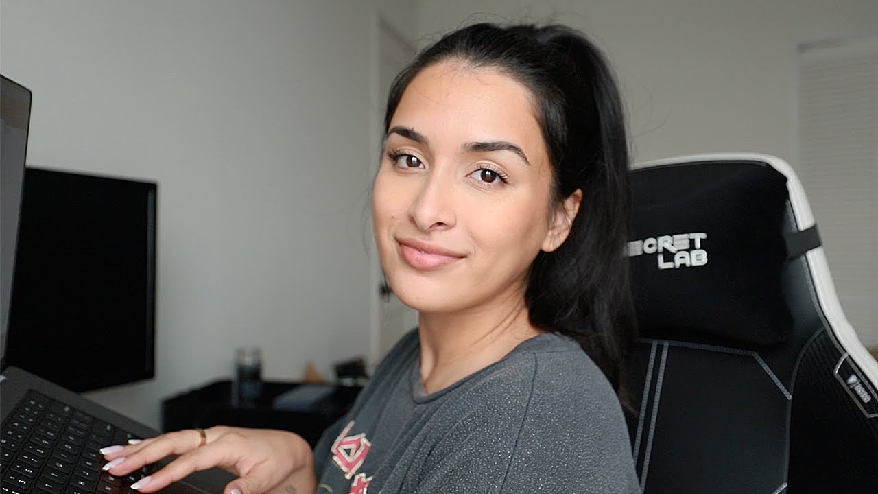 ASMR Kind Receptionist Checks You In (Soft Spoken)