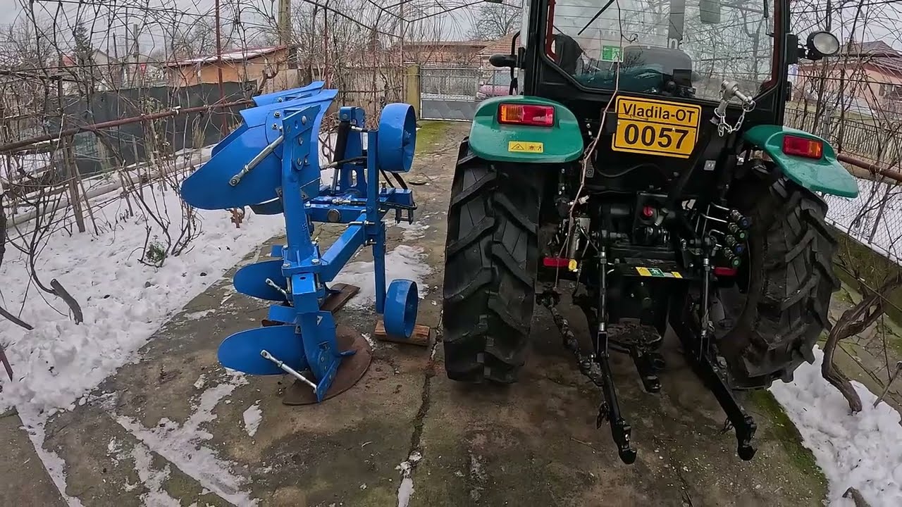 🆕 S02-E02 - Lovol M404 - Plug (turcesc) 2 trupite reversibil 🚜🔥