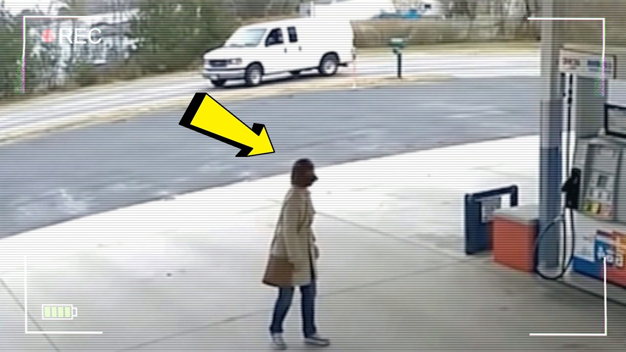 Er Lie&szlig; Seine Frau als Scherz an der Tankstelle -- Was Dann Geschah, Schockierte Alle