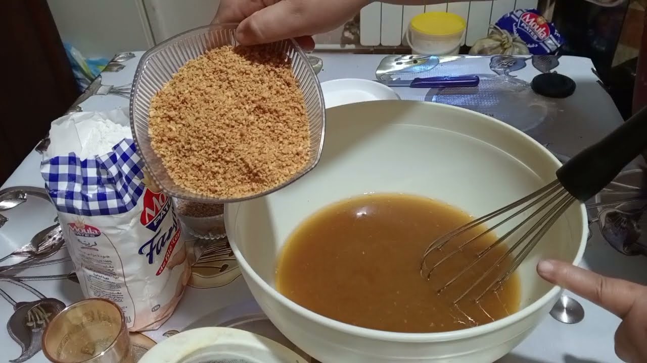 حلوت لغريبية بزيت الشباكية بمقادير اقصادية جدا Ghribia with Shebakia Oil 😋👍😃