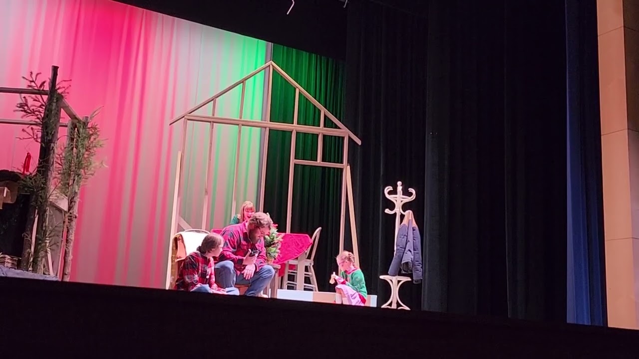 Riley as Maybelle in Bridge to Terabithia Oct. 2025