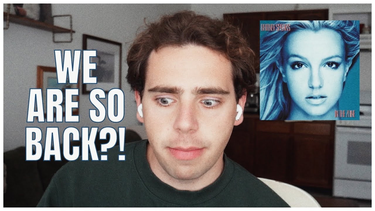 I think this is her best album. Reacting to IN THE ZONE by Britney Spears!