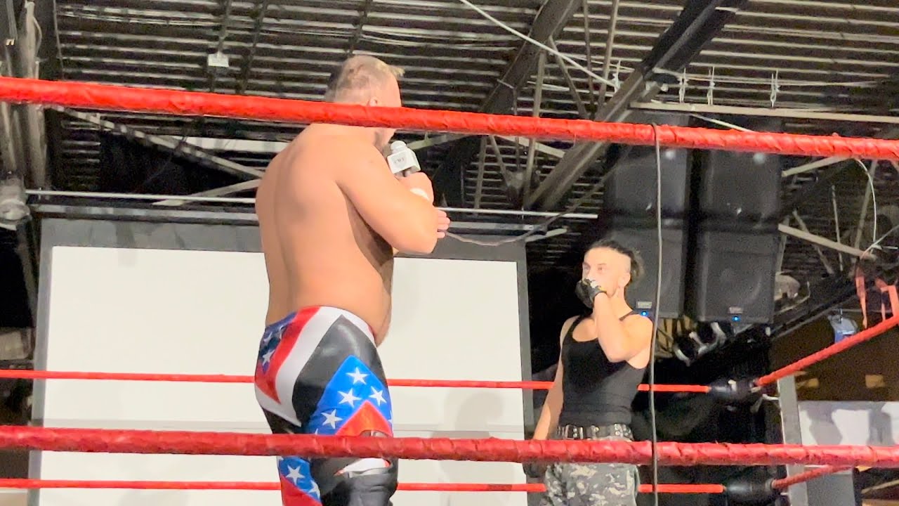 (18+) CWE Live in Transcona, MB - Kiss My Ass Match