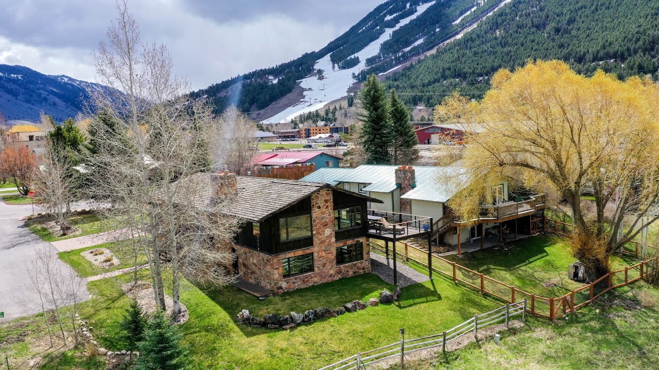 Home For Sale: 520 W KELLY Avenue - Jackson, WY