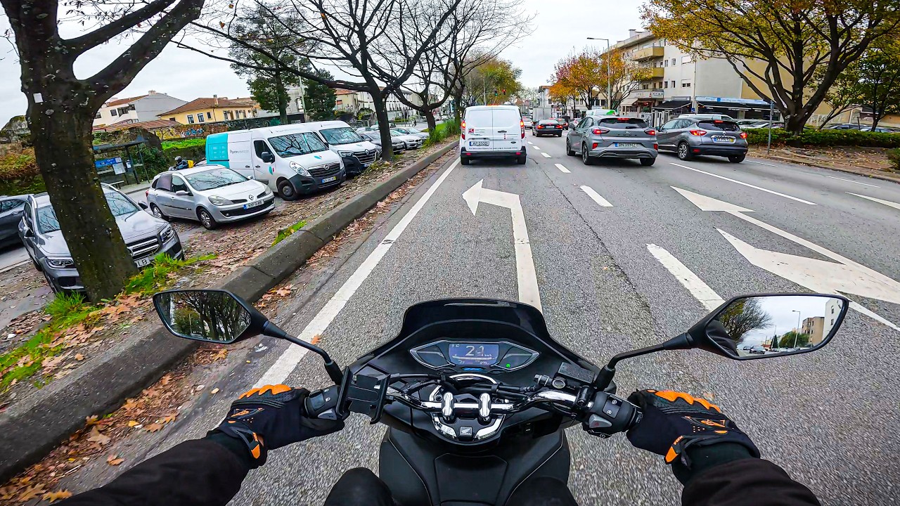 Exploring Roads of Porto, Portugal | Honda PCX 125 2024 [4K POV RAW]
