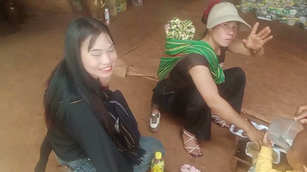 Uống rìu báo hiếu cha mẹ một ngày vui