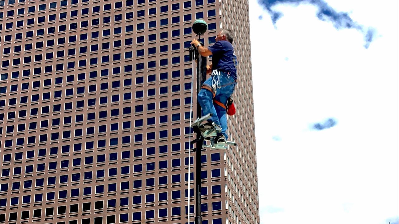 How to re-rope a Flagpole