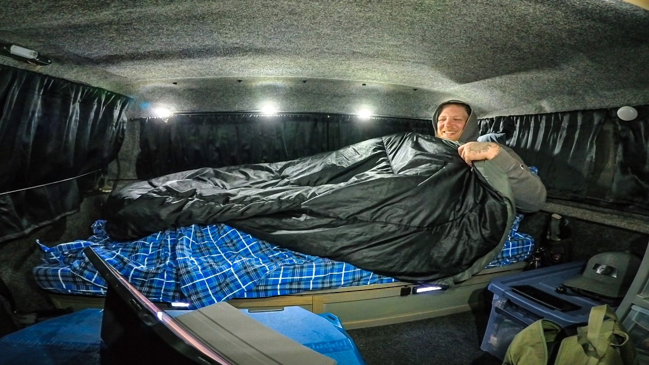 Cold Overnight Truck Camping - Tasty Steak & Mushrooms