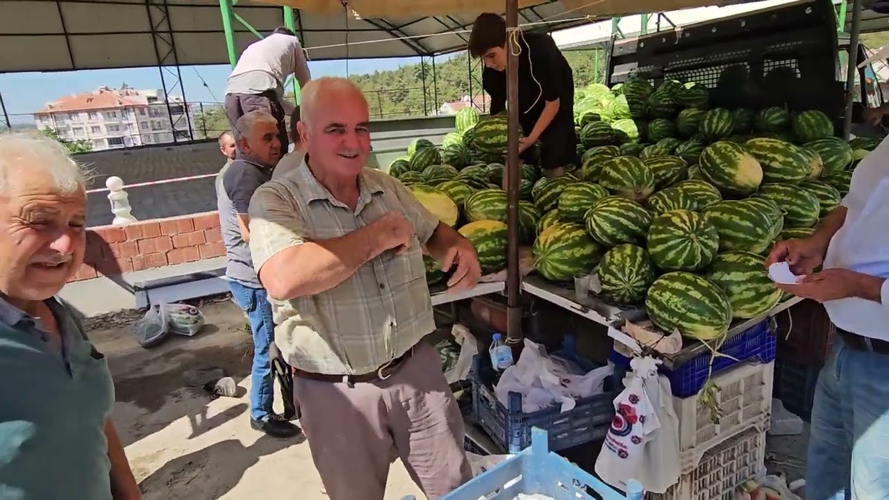 MANİSA GÖRDES PAZARTESİ PAZARINDAN GÖRÜNTÜLER