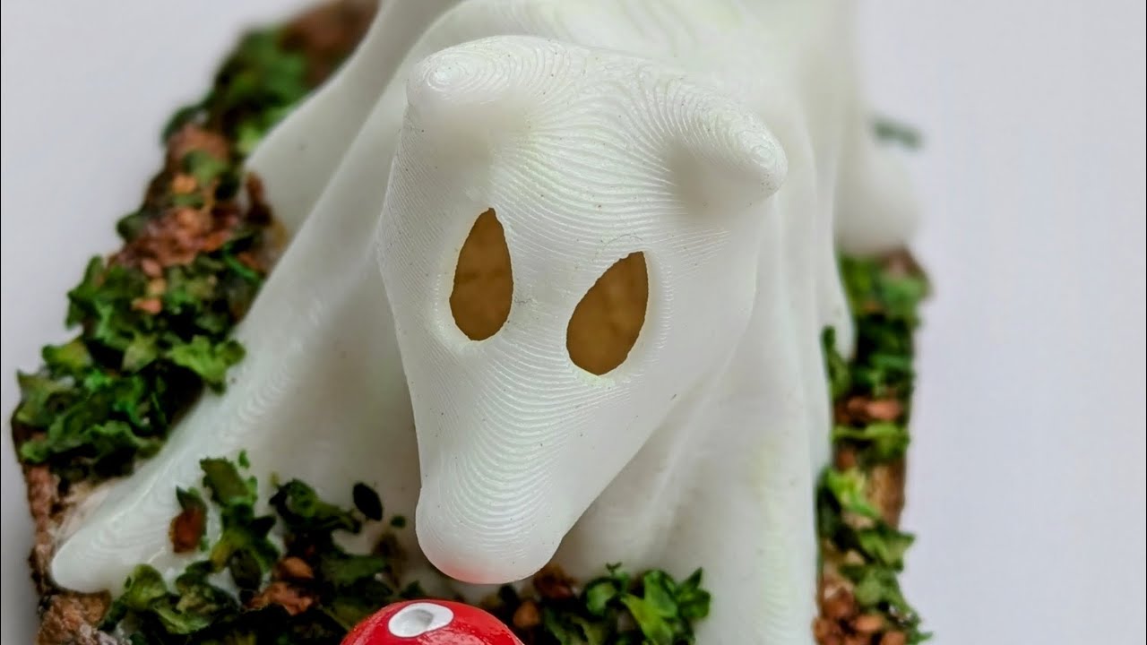 Ghost doggos and Kitties...