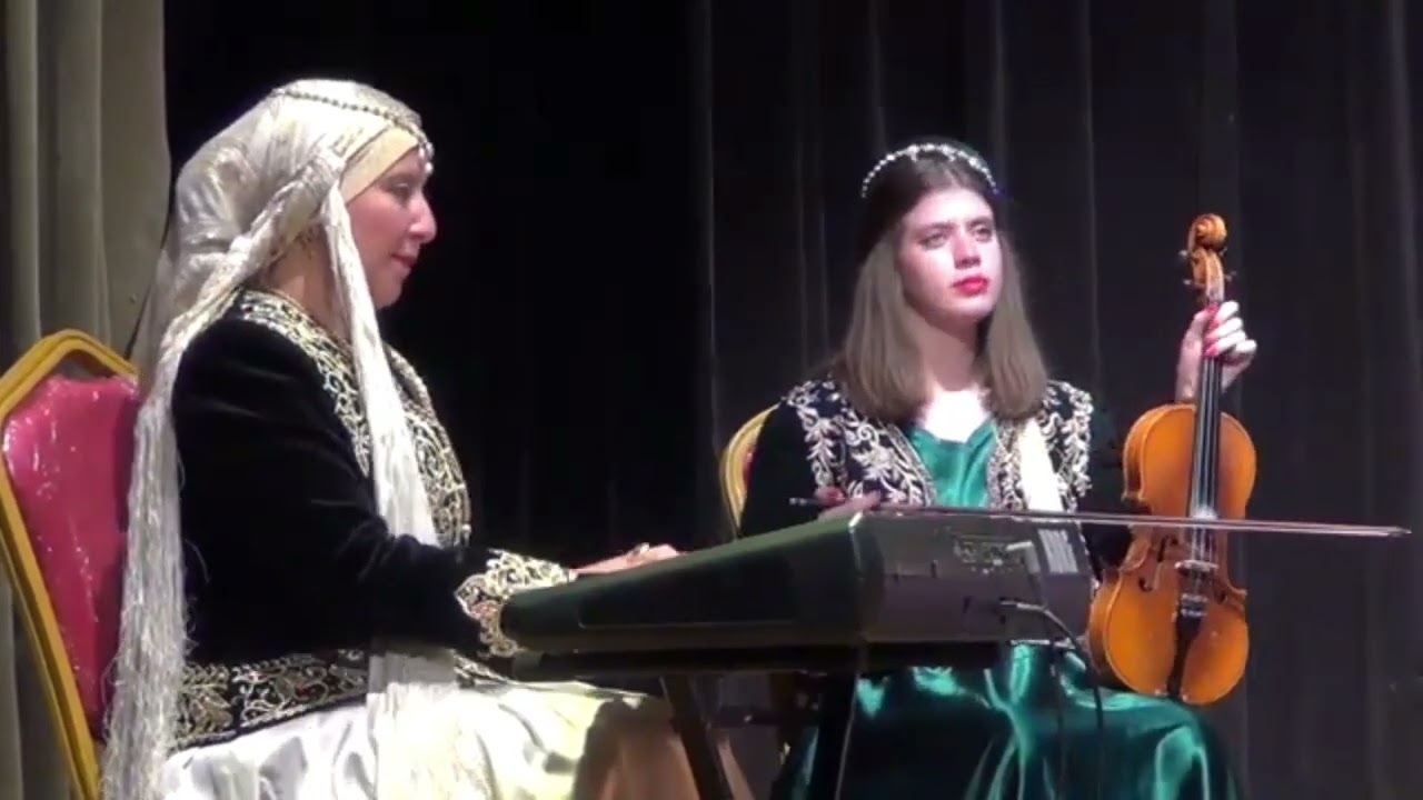 باشراف ديل من أداء جمعية أهل الفن / Bachraf Dil Interprété Par la Classe Supérieure  De Ahl El Fen