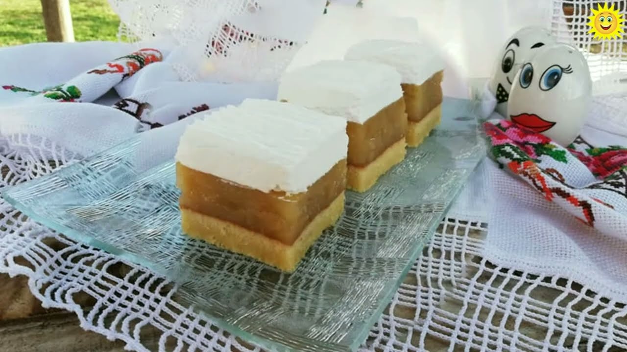 starinski kolač sa jabukama i šlagom / jugoslovenski kolač