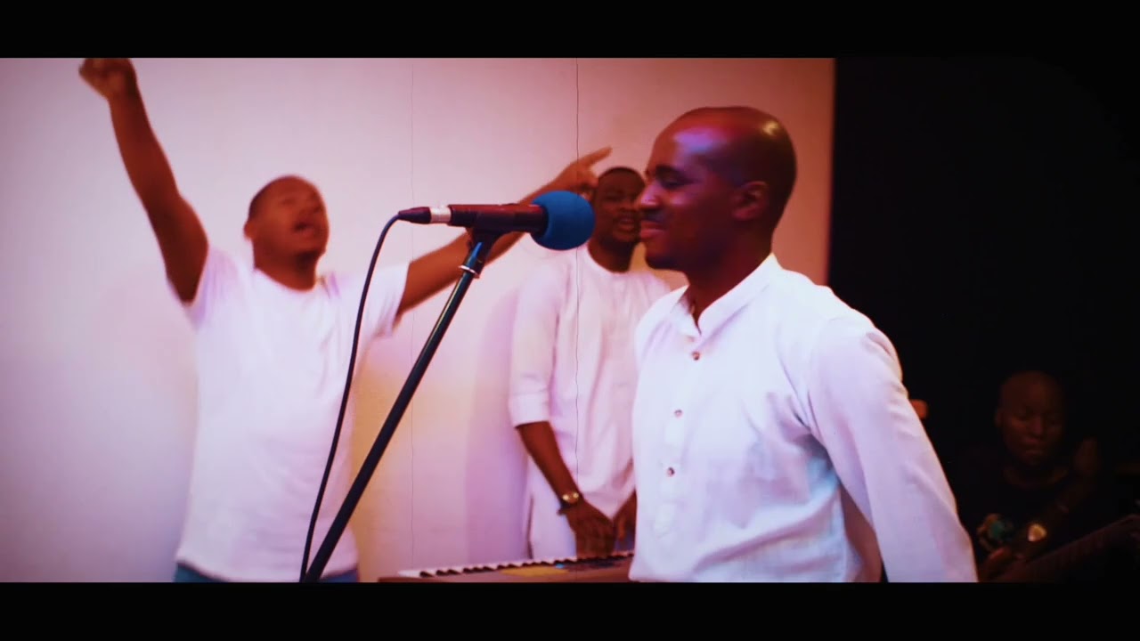Q. Mpumelelo, Summit Of Worship - Wembethe Amandla (Psalms 93) (Music Video)