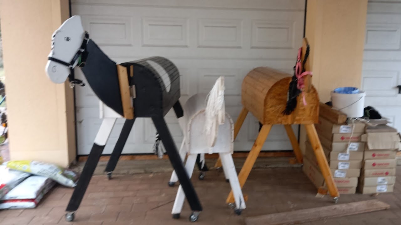 holzpferde stall