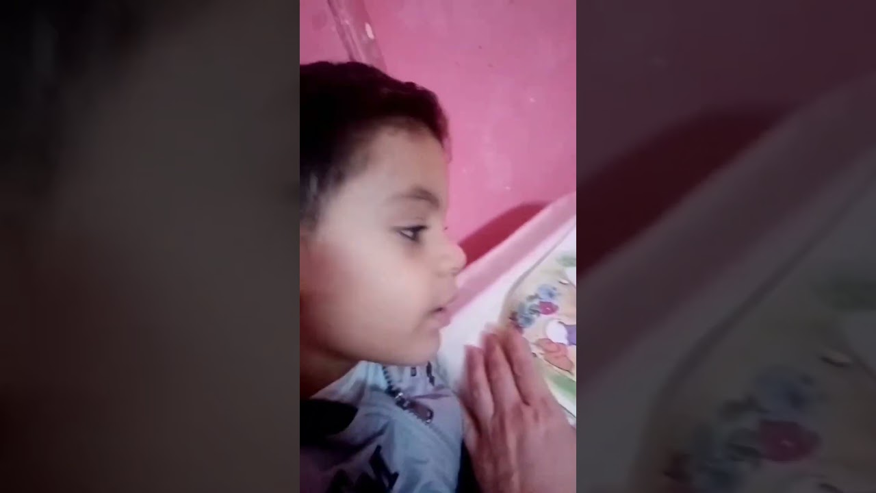 تدريب الطفل على حكاية القصة