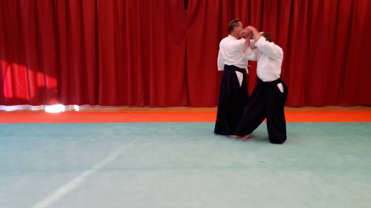 Tachi waza, Ushiro ryote dori, Shihoo nage