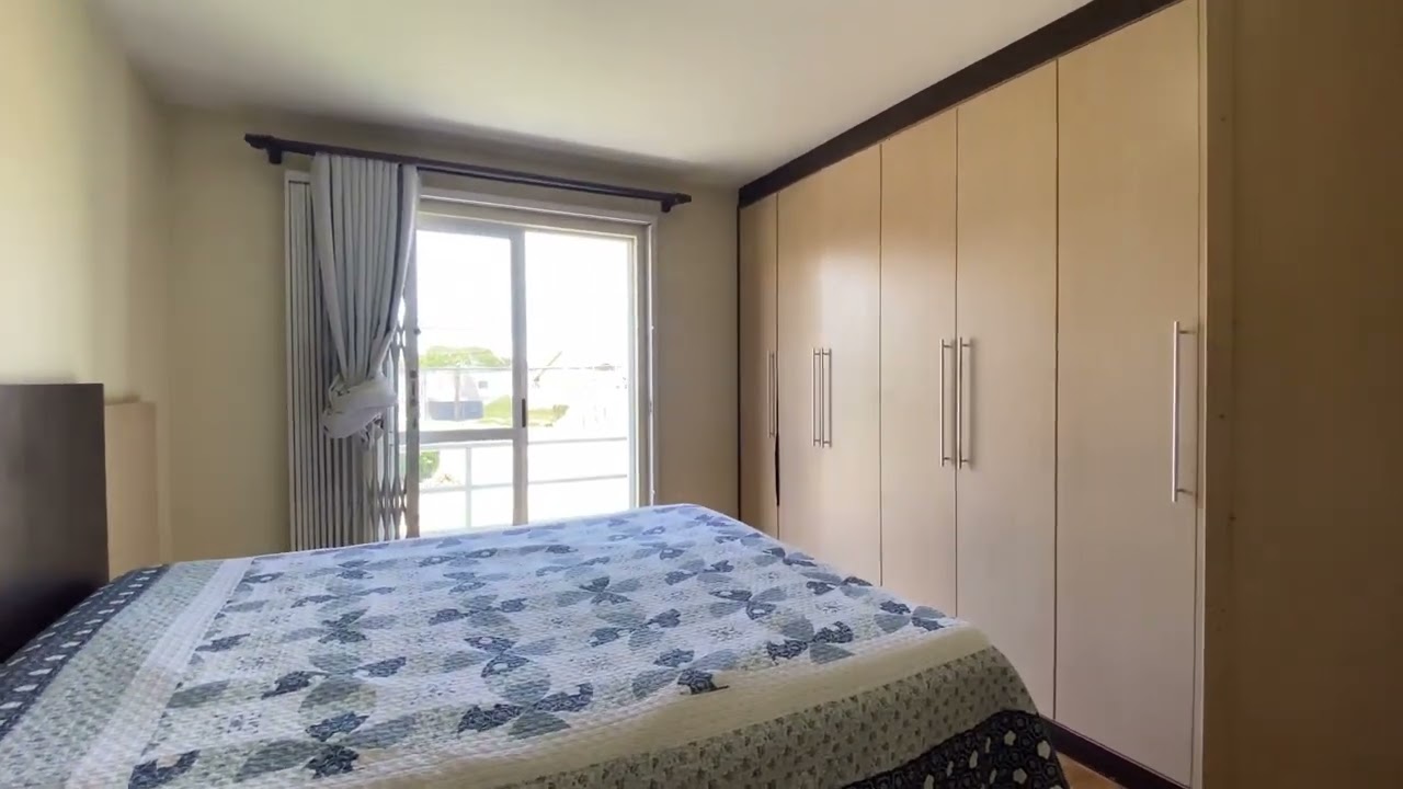 Sobrado 3 Quartos com Ático e Sacada – Guaíra 148m² Privativos