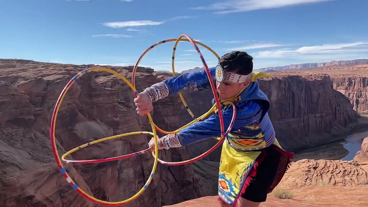 The Native American Hoop Dance at Red Heritage