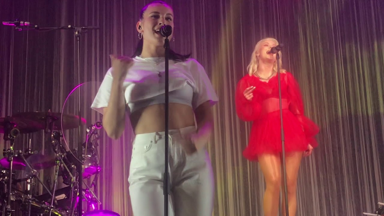 Zara Larsson All The Time (Live In Manchester)