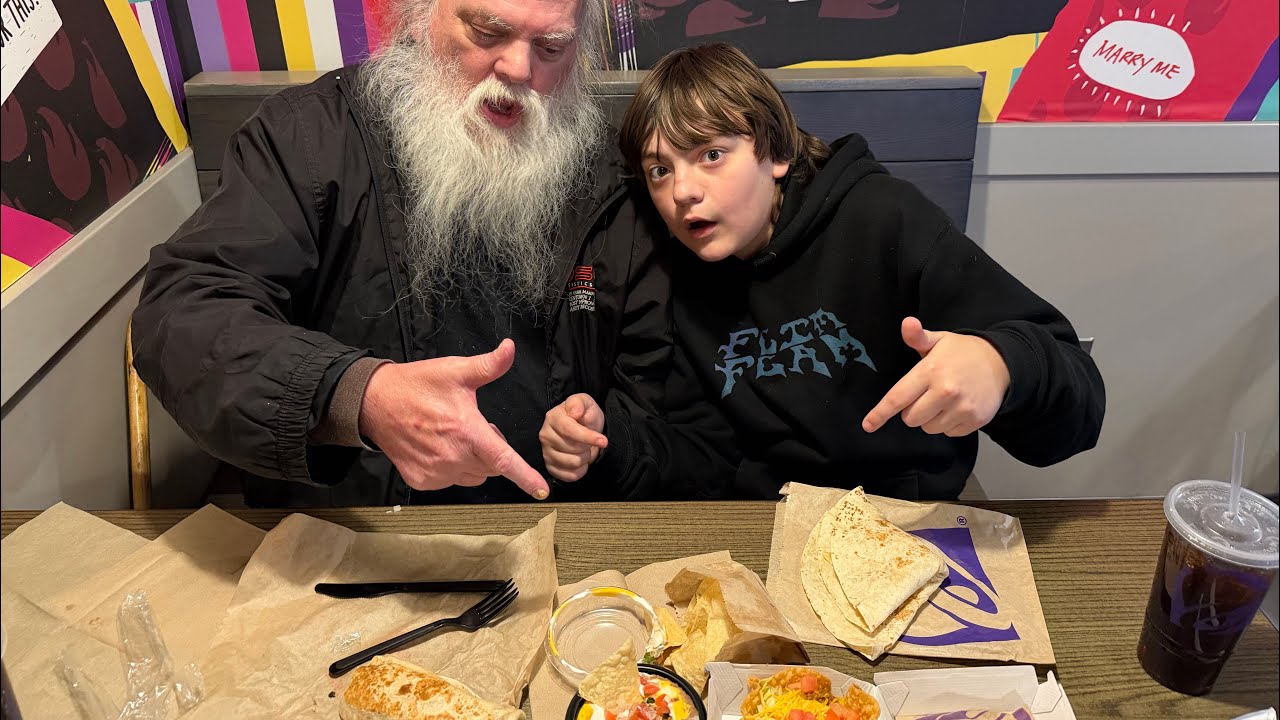New Luxe Value Menu at Taco Bell!! Food review by Pops & Jt from restaurant junkies!!