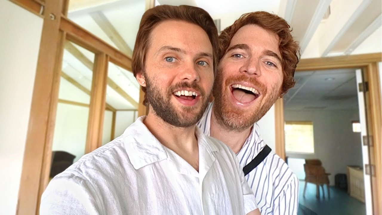WE’RE MOVING IN!!!