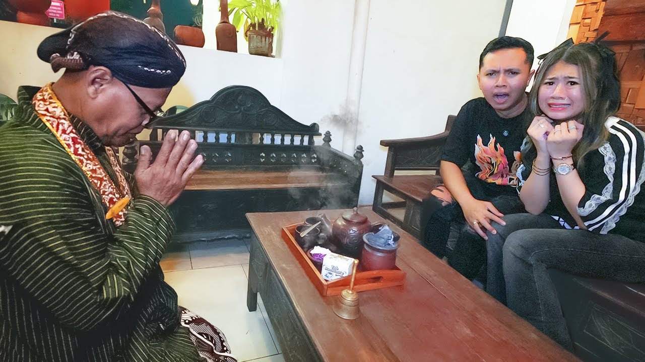 NYOBAIN MINUMAN TEH SAKRAL RAMINTEN DI JOGJA!!