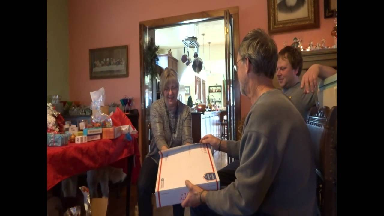 Lewis News: Surprise twin pregnancy announcement