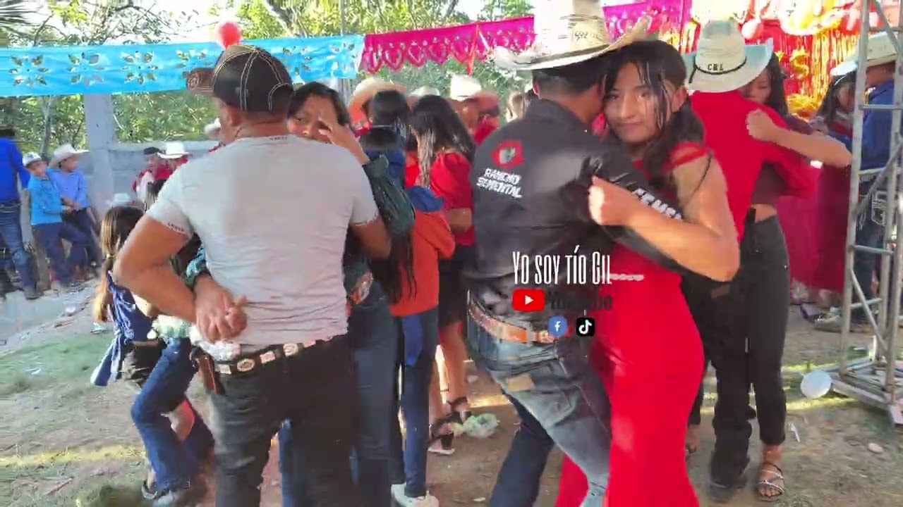 Que chulada de baile con estas muchachas suscríbanse 