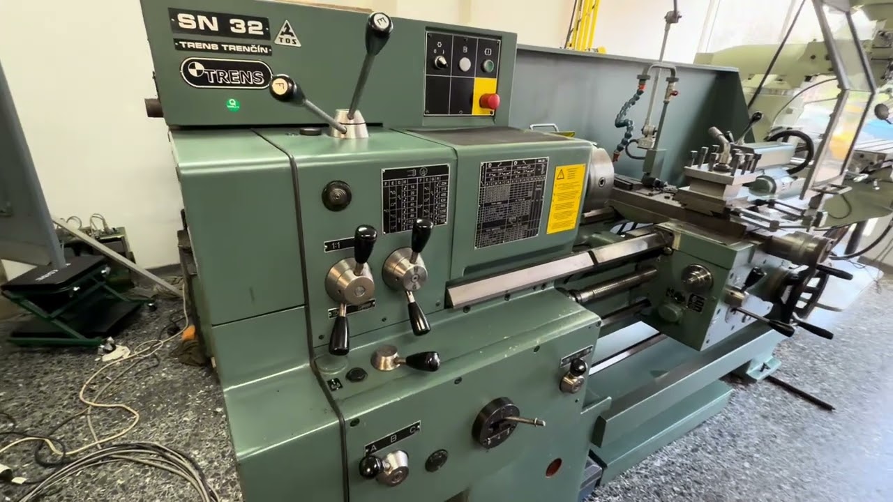 Τόρνος TOS SN32  www.manioudakis-machines.gr