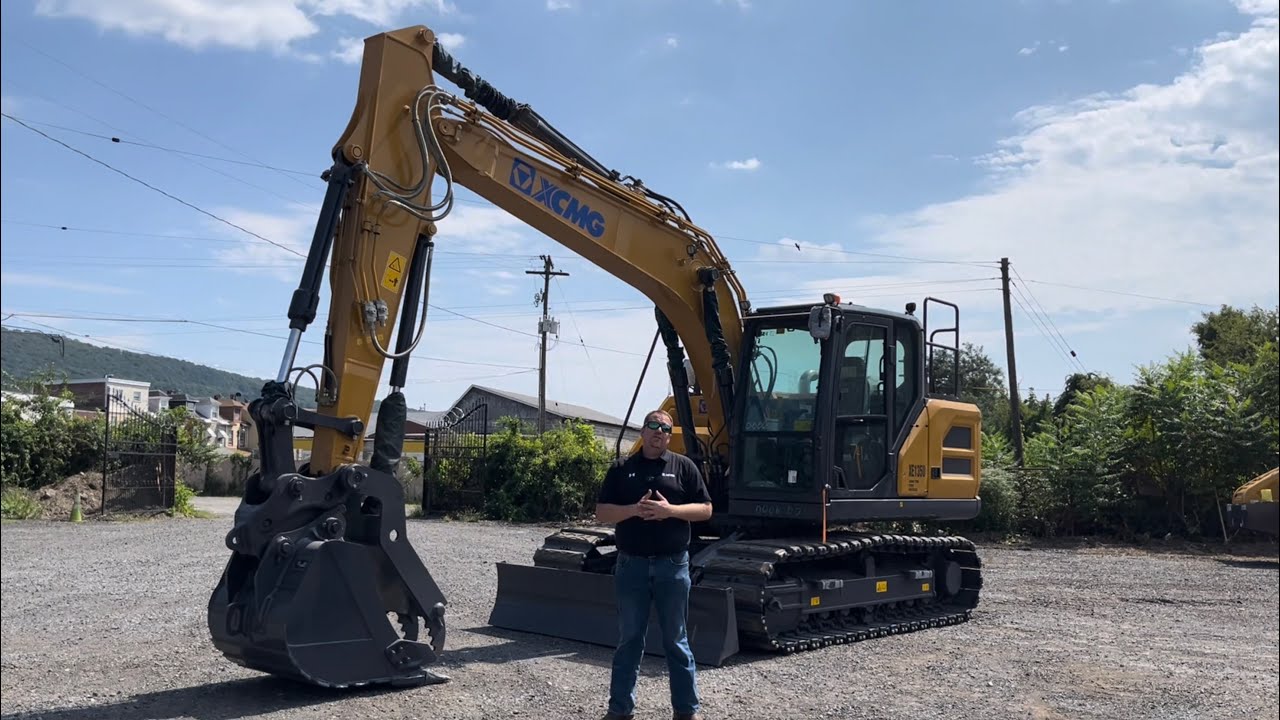 XE135U XCMG USA Excavator - Machine Walkaround