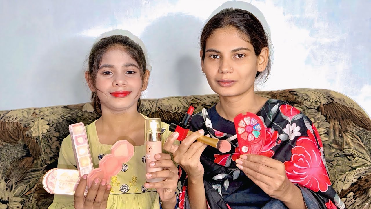 ASMR My Sister 🧑 Face Makeup 💄 