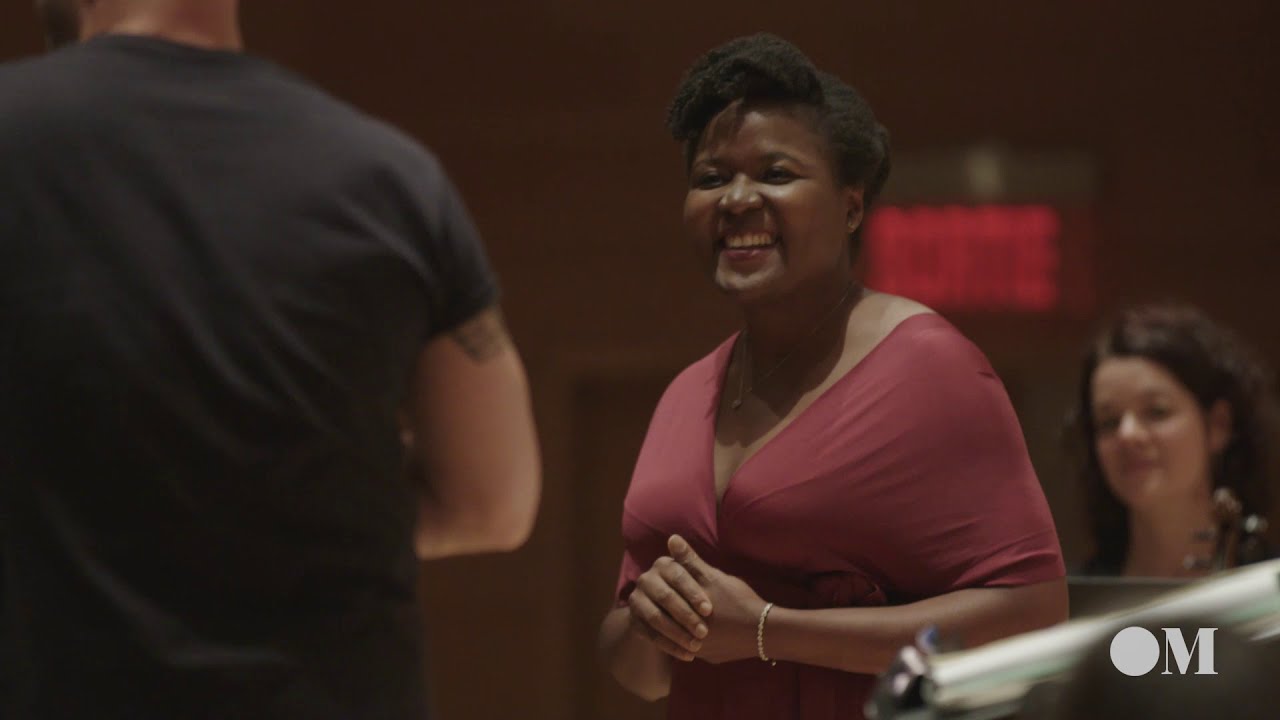La soprano Suzanne Taffot chante pour la premi&egrave;re fois devant sa m&egrave;re!