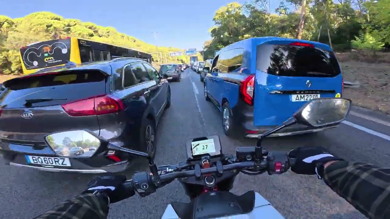 CB750 HORNET 2025 POV